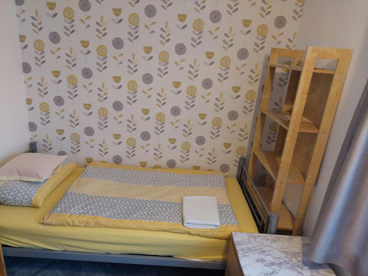 Home Accommodation 南安普敦 外观 照片