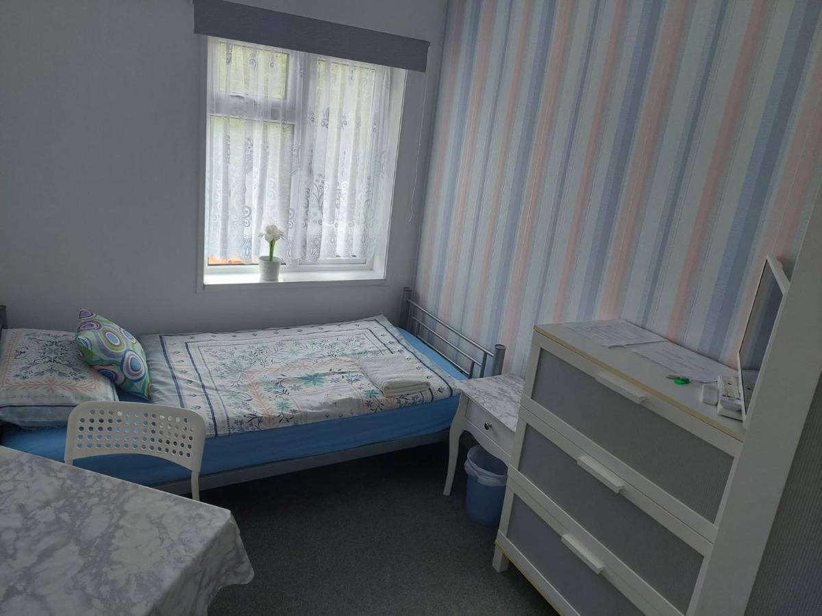 Home Accommodation 南安普敦 外观 照片