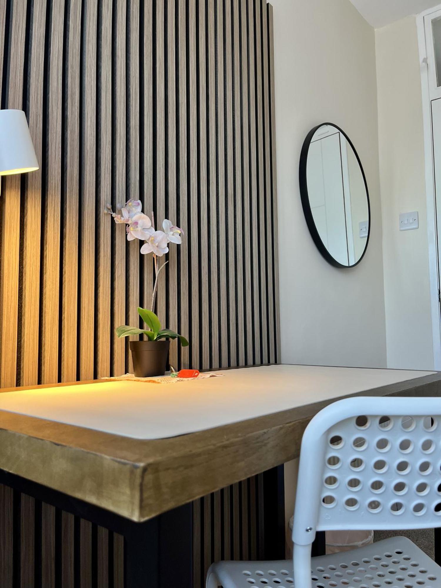 Home Accommodation 南安普敦 外观 照片